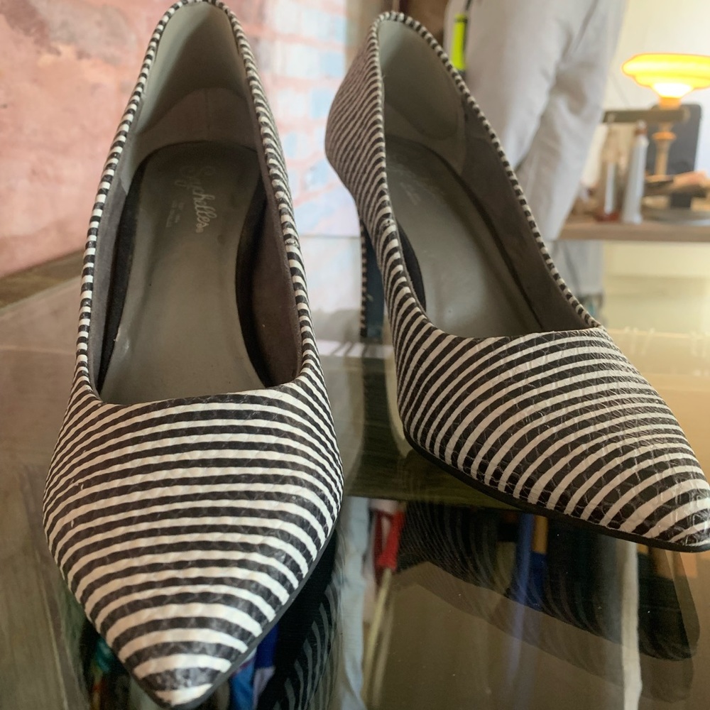Seychelles High Heels with Mid-Century Vibe